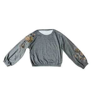 inTu, Women's Crop Long Sleeve Pullover Sweater, Floral, Gray, Small